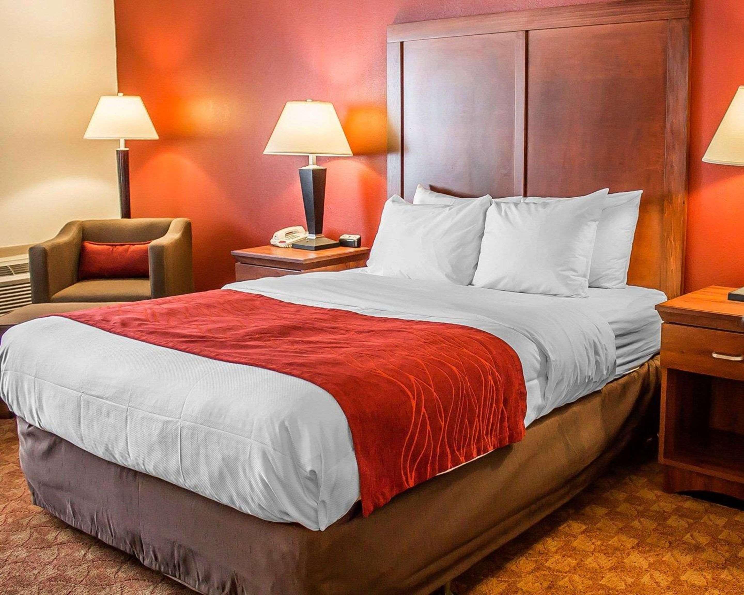 Quality Inn Лайма Екстер'єр фото